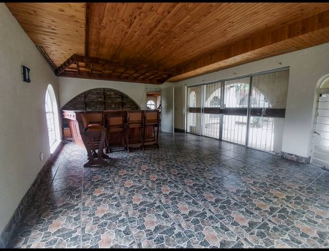 4 BEDROOM HOUSE FOR SALE IN VAALPARK